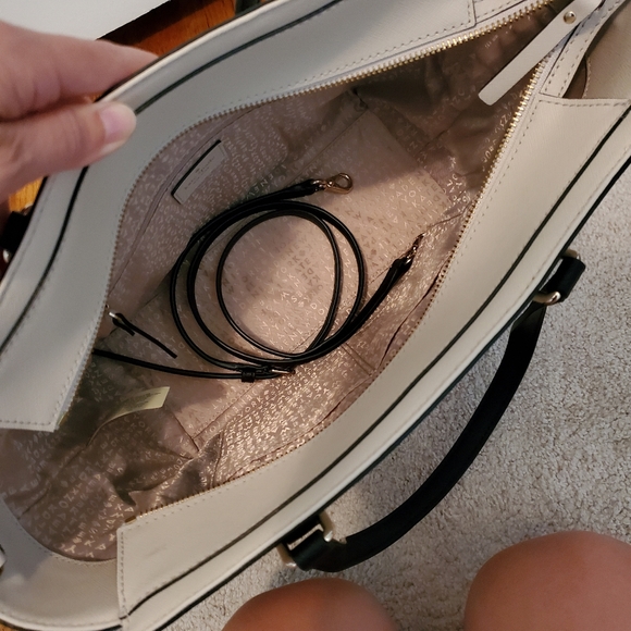 NWOT Beautiful Kate Spade Handbag Black & Cream Tan Purse Tote - Picture 7 of 7